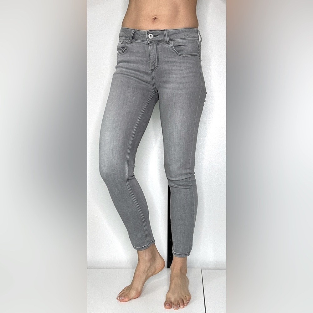 Zara Women's‎ Gray Skinny Low Rise Jeans Stretch Denim – Size 4